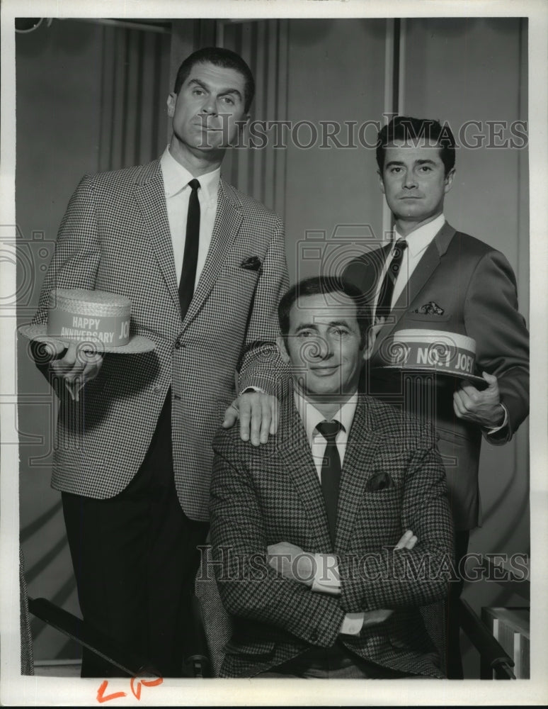 1961 Press Photo The Joey Bishop Show with Regis Philbin, Johnny Mann - Historic Images