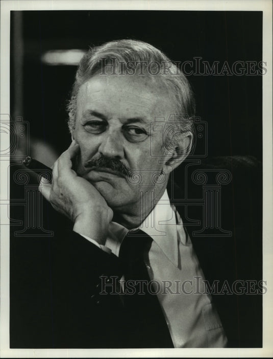 1974 The Great Ice Ripoff starring Lee J Cobb on ABC  - Historic Images