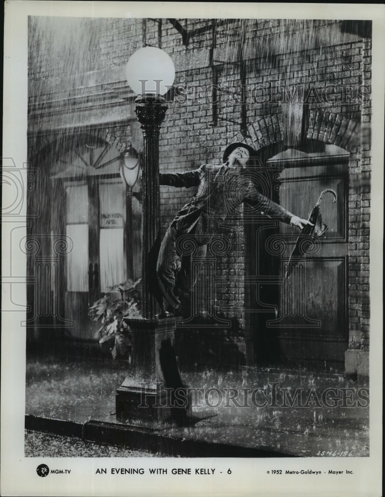 1952 Press Photo An Evening With Gene Kelly from Metro Goldwyn Mayer - Historic Images