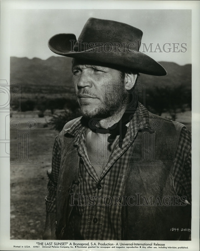 1961 Press Photo The Last Sunset starrring Neville Brand - Historic Images