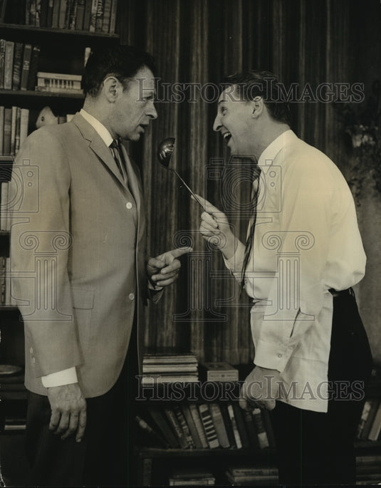 Actor Mike Kellin, Eddie Bracken in "The Odd Couple" Play - Historic Images