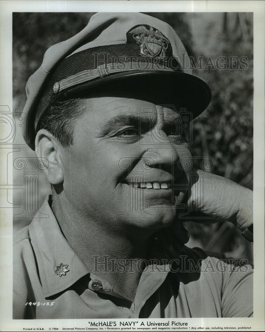 1964 Press Photo Actor Ernest Borgnine on "McHale's Navy" - Historic Images