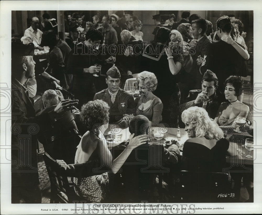 1961 Press Photo The Outsider from Universal International stars Tony Curtis - Historic Images