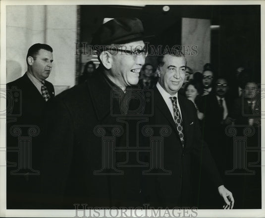 Press Photo Chia Kuan-hua, Sinan Korle at United Nations Headquarters, New York- Historic Images