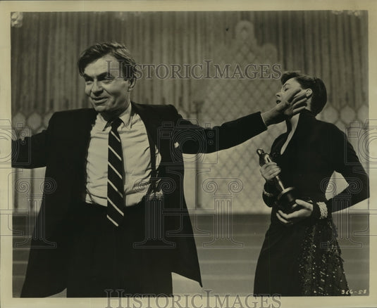 1954 Press Photo Actor James Mason, Judy Garland in "A Star Is Born" - Historic Images