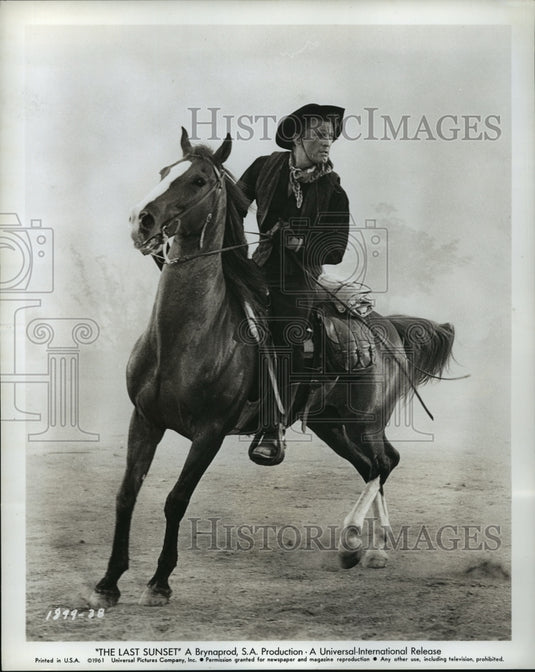 1961 Press Photo Actor Kirk Douglas in "The Last Sunset" - Historic Images