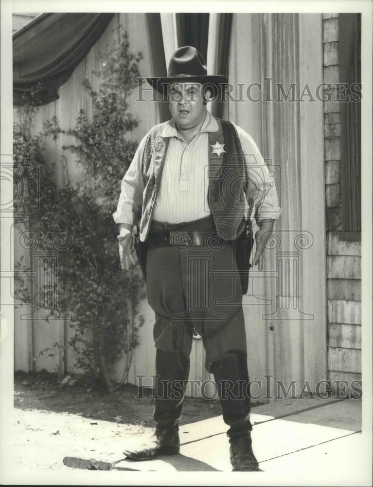 1965 Press Photo Allan Sherman starring on The Loner on CBS TV - Historic Images