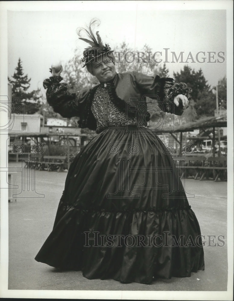 1966 Press Photo The Jonathan Winters Show &amp; comedian Jonathan Winters - Historic Images