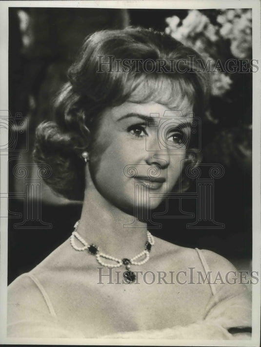 1961 Press Photo Debbie Reynolds, star of "The Pleasure of His Company" - Historic Images