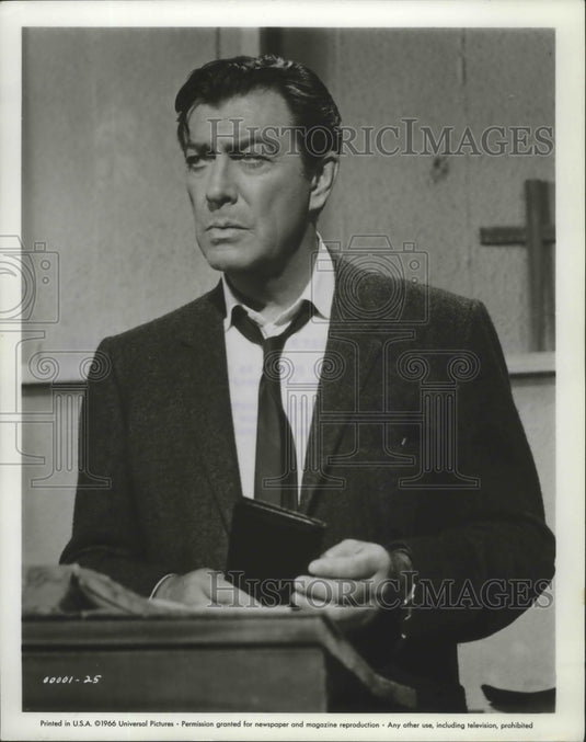 1966 Press Photo Johnny Tiger starring Robert Taylor in Universal film - Historic Images