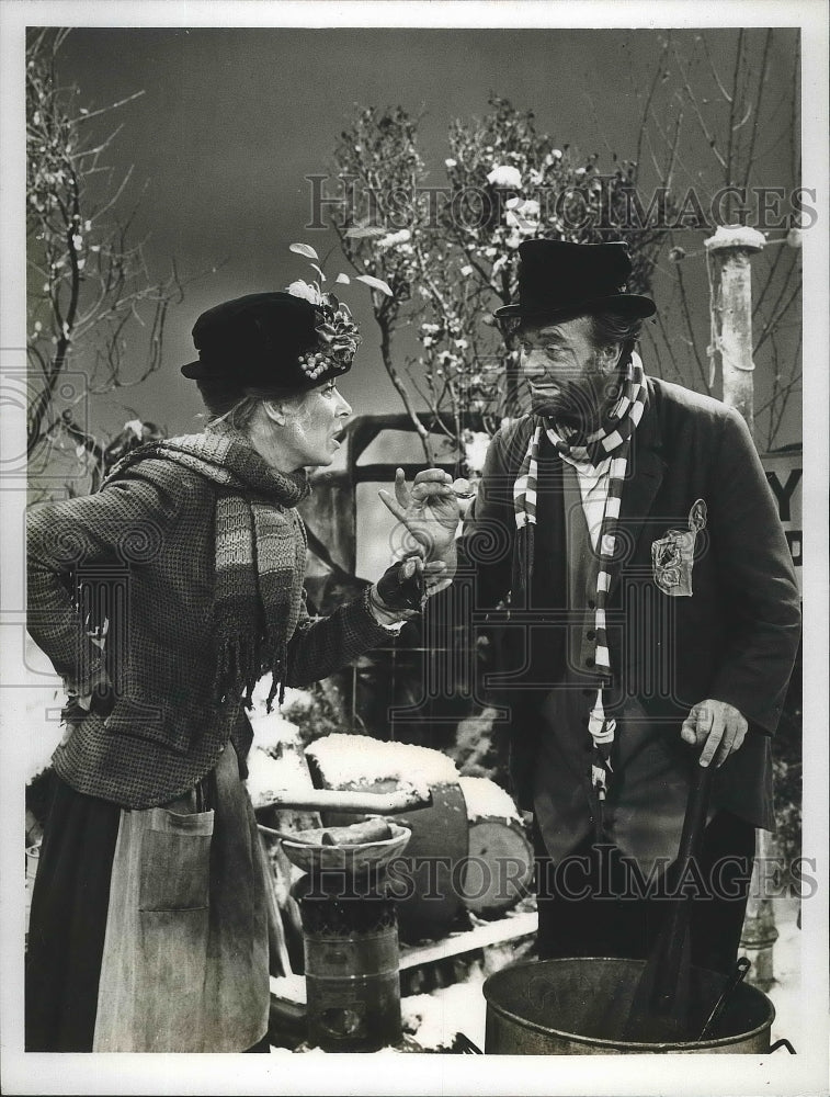 1966 Press Photo Two actors in a comedy skit on CBC teleevision - Historic Images