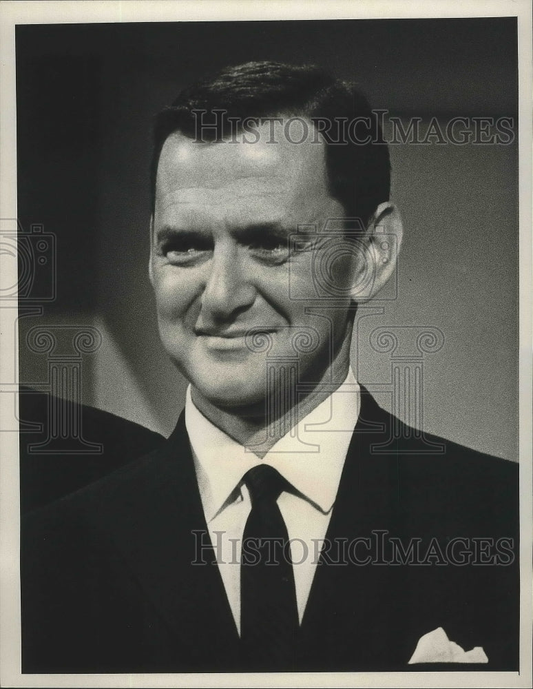 1966 Press Photo Tony Randall hosts Hippodrome on CBS TV - Historic Images