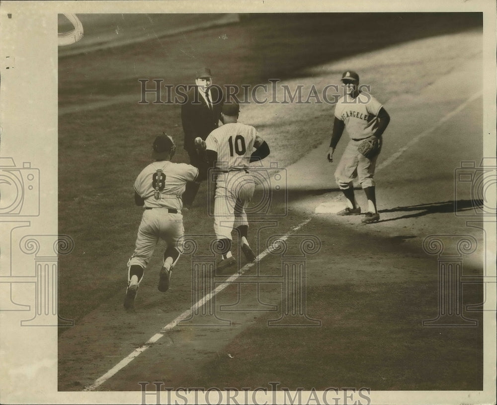 Tony Kublik of NY Yankees in action vs the LA Angels  - Historic Images