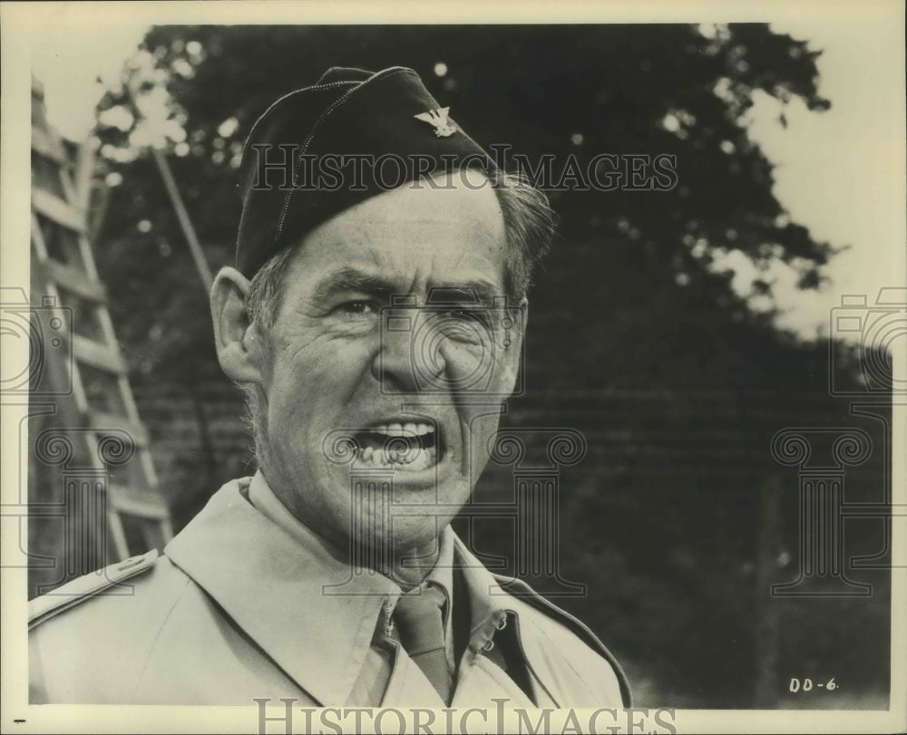 Robert Ryan as Col. Everett Dasher - Historic Images