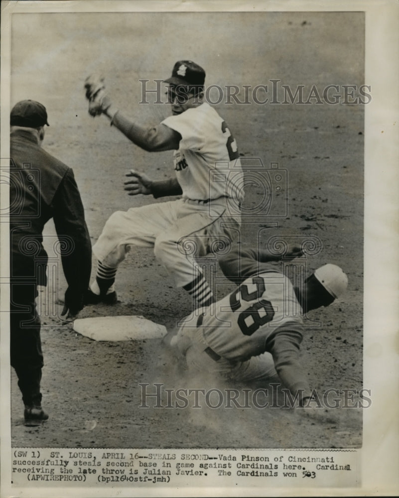 Press Photo Vada Pinson Steals 2nd Base in Game Against St Louis Cardinals - Historic Images