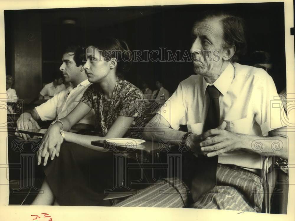 1979 Press Photo Dr.  Koutoudis Constantine at Downstate Center press conference - Historic Images