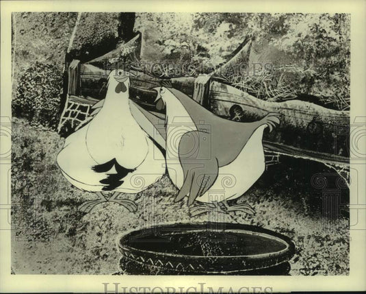 1970 Press Photo The two roosters in a scene of "The Night The Animals Talked" - Historic Images