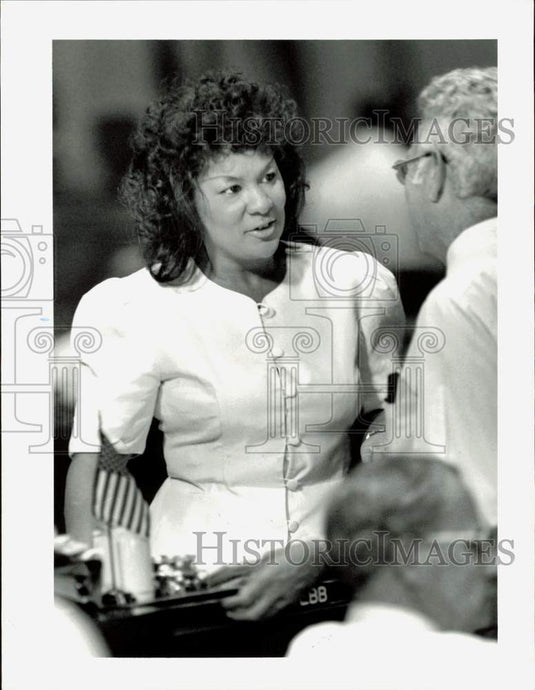 1990 Press Photo Representative Wilma Webb during House Committee hearing- Historic Images