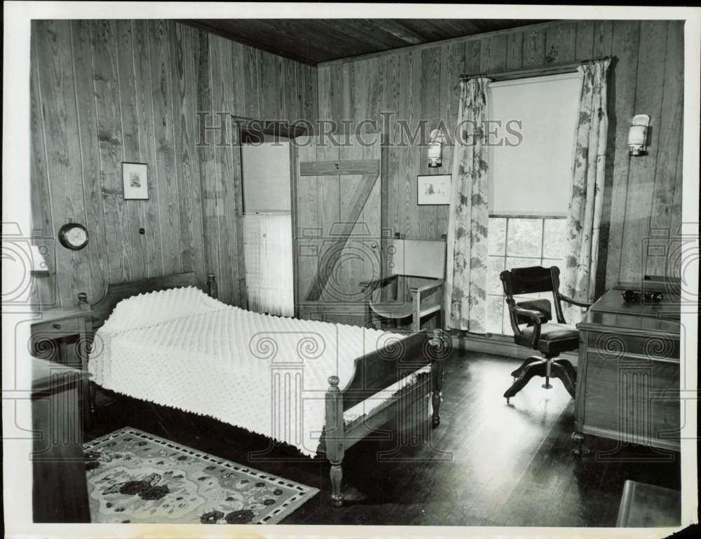 Press Photo The deathbed of Franklin Roosevelt in Warm Springs, Georgia- Historic Images