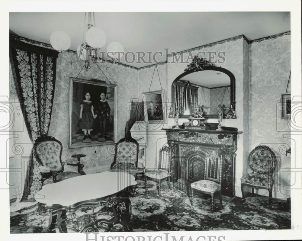 1989 Press Photo Parlor in the Farnsworth Homestead, Rockland, Mane - lrb09712- Historic Images