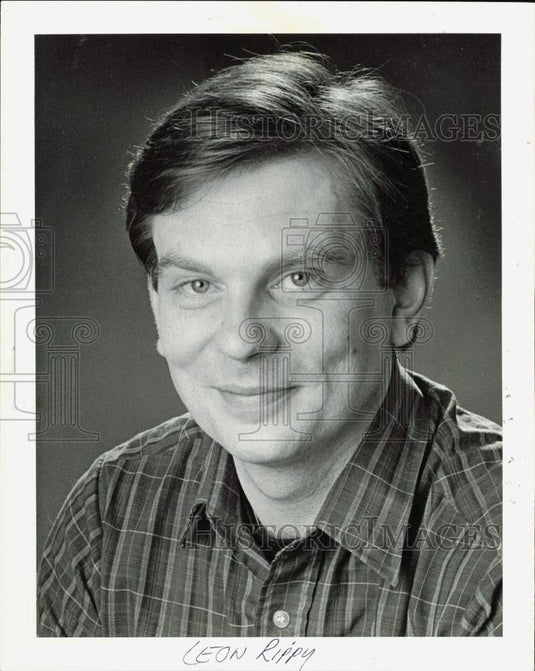 1983 Press Photo Actor Leon Rippy - lrb23395- Historic Images