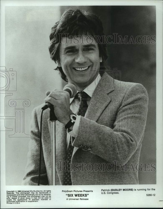 1982 Dudley Moore runs for U.S. Congress in 