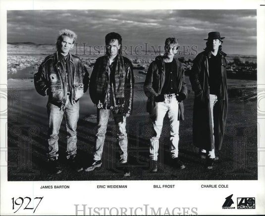1990 Press Photo Members of the Music Group 1927 - lrp61998- Historic Images