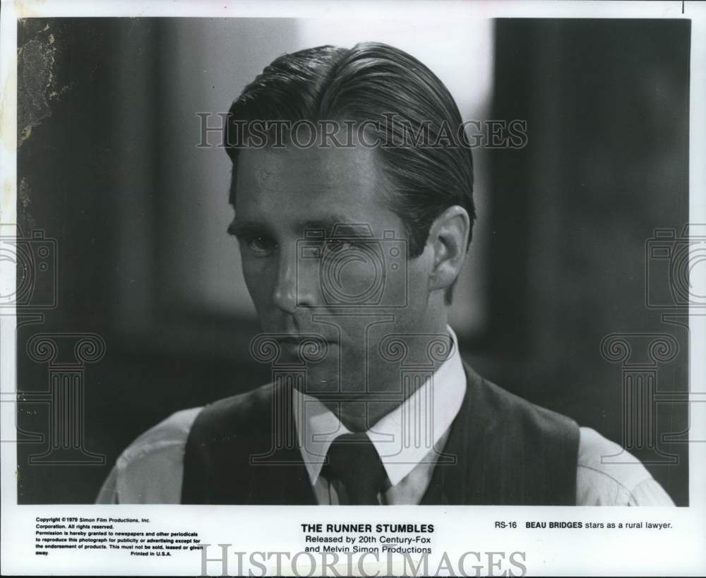 1979 Press Photo Beau Bridges in a scene from &quot;The Runner Stumbles.&quot; - lrp63800 - Historic Images