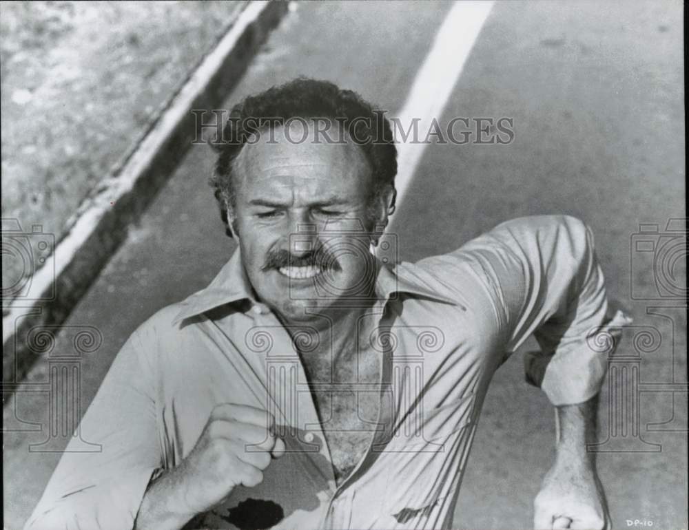 1977 Press Photo Actor Gene Hackman in &quot;The Domino Principle&quot; Movie - lrp81965- Historic Images