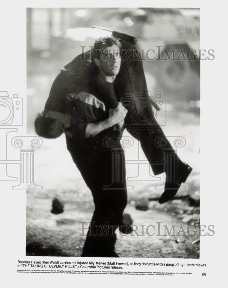 1992 Press Photo Ken Wahl and Matt Frewer star in &quot;The Taking of Beverly Hills&quot; - Historic Images