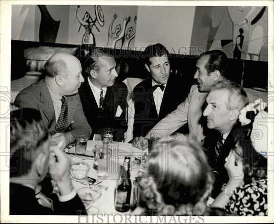 Press Photo Don Ameche, Harry Richian, Mischa Elman & Friends at Cafe Society- Historic Images