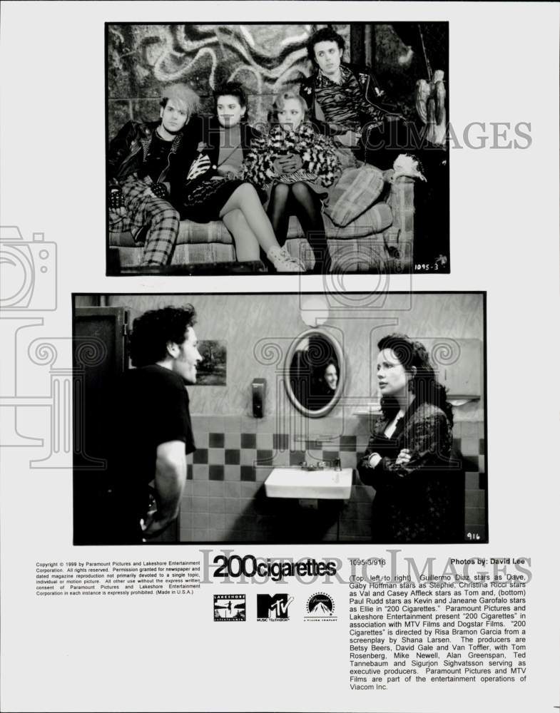 1999 Press Photo &quot;200 Cigarettes&quot; Movie Scenes - lrp96934- Historic Images