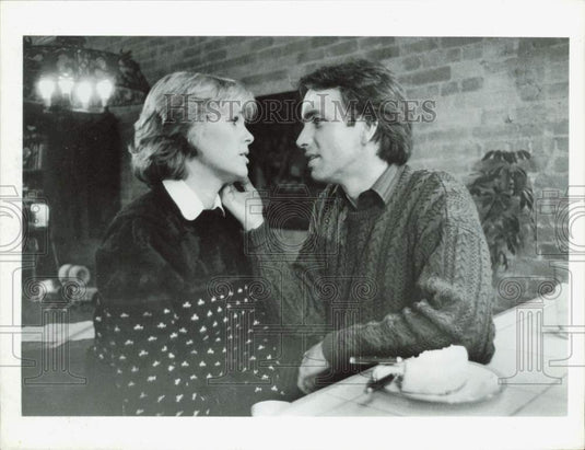Press Photo Actors John Ritter and Sharon Gless in "Letting Go" TV Movie- Historic Images