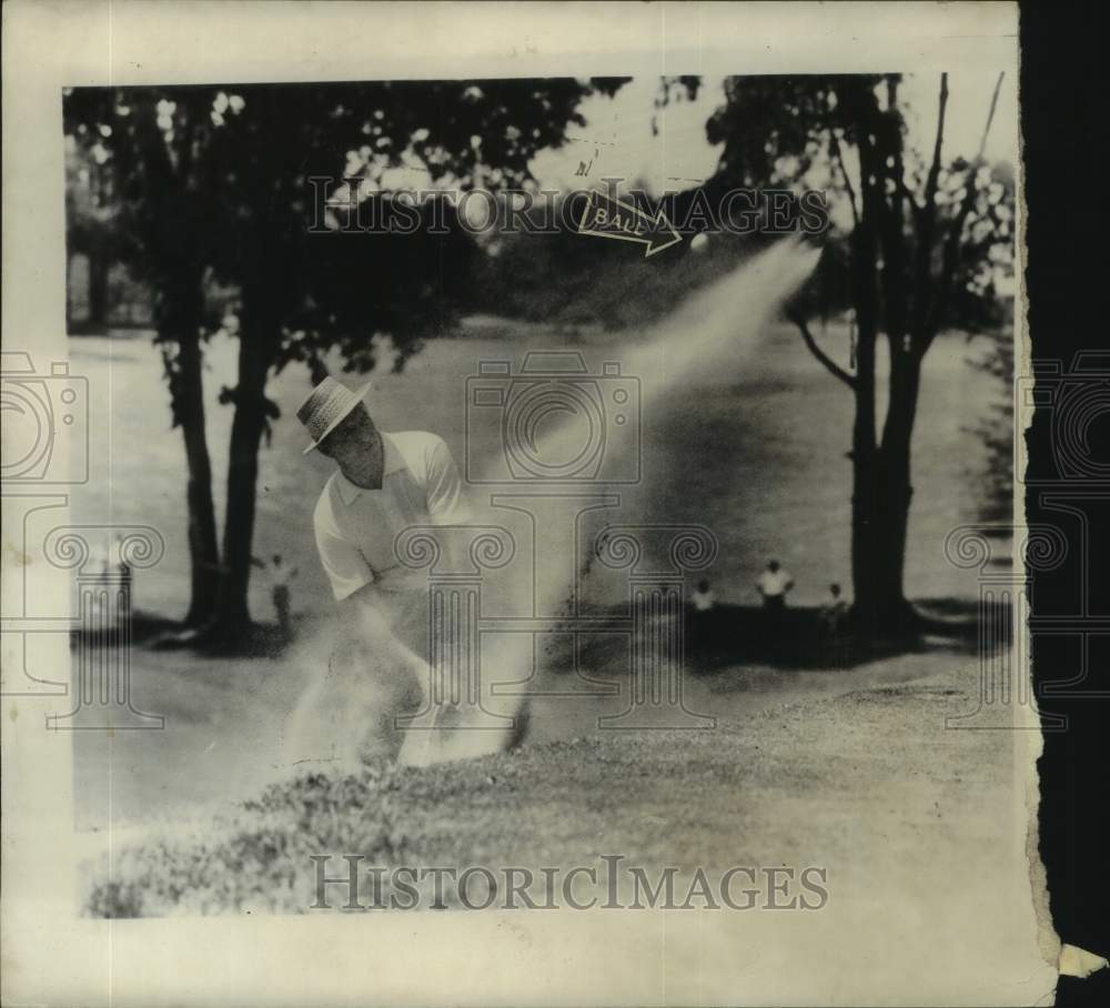 1955 Sam Snead blasts ball out of a sand trap in Detroit-Historic Images