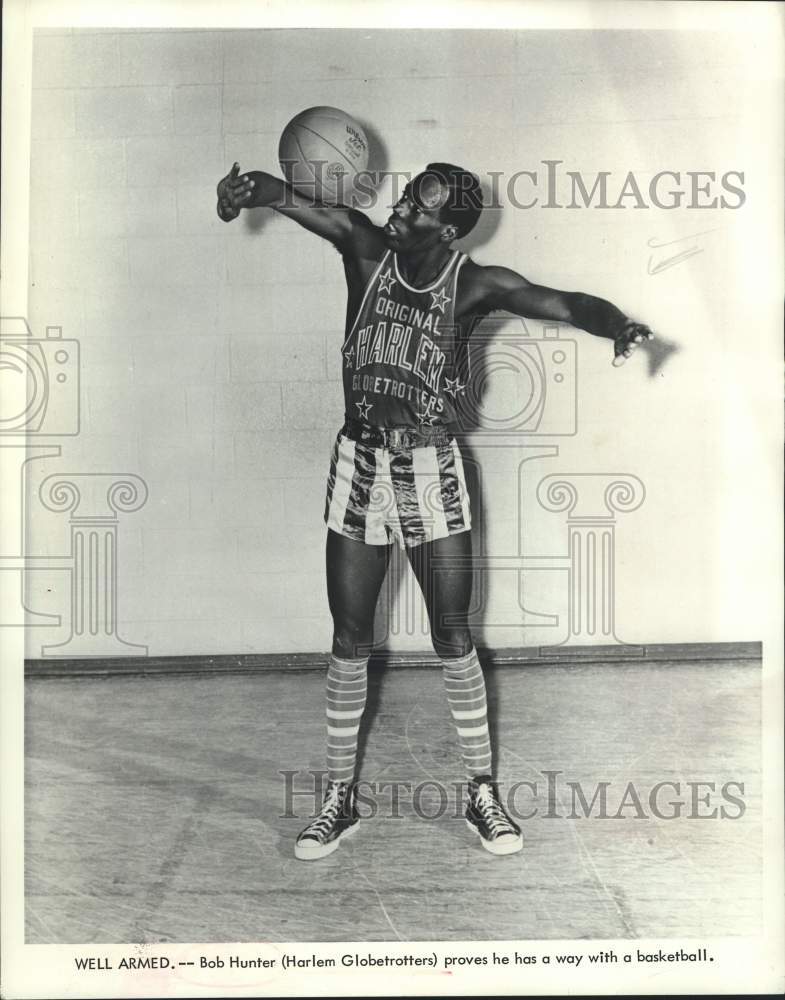 1969 Bob Hunter of the Harlem Globetrotters-Historic Images