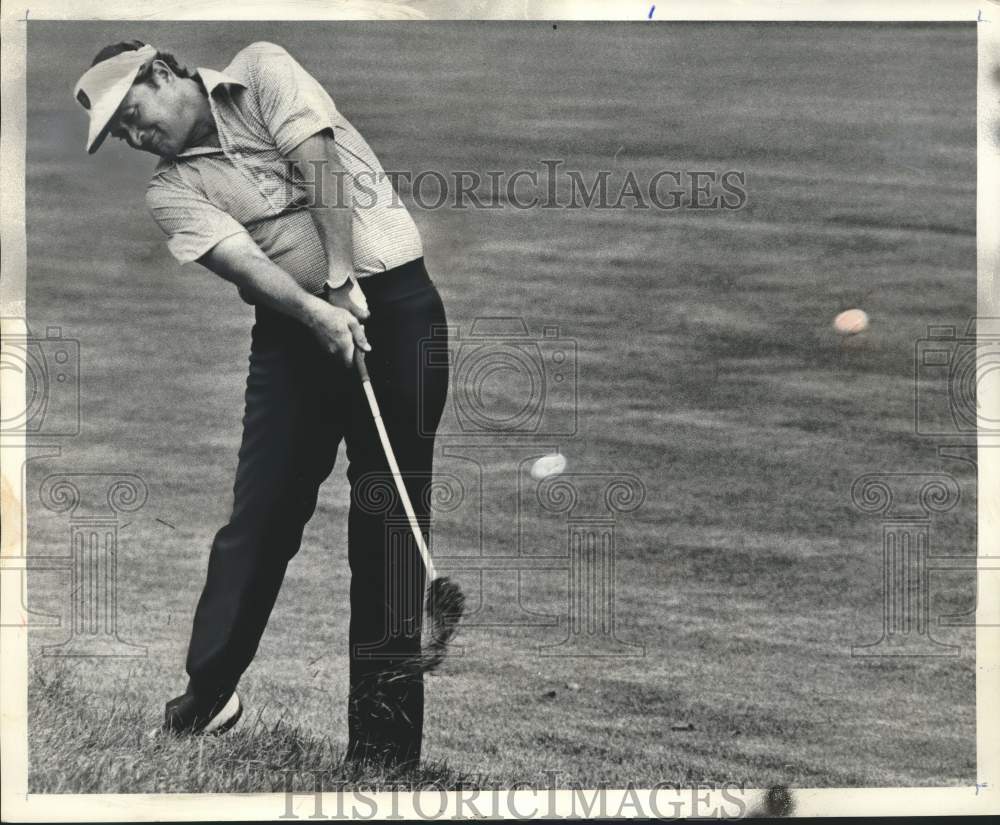 1978 Defending Champ Ray Floyd Puts Ball - Historic Images