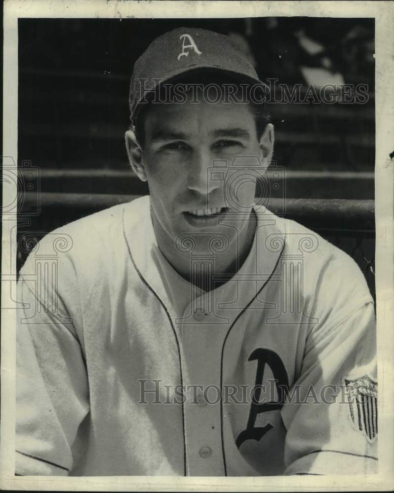 Philadelphia Athletics 1st baseman Dick Siebert - Historic Images