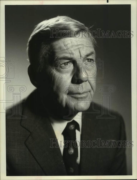 1975 David Wayne to co-star in the new "Ellery Queen" TV series - Historic Images