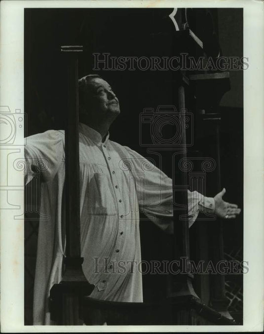 1978 Jackie Gleason performing in "Sly Fox" - Historic Images