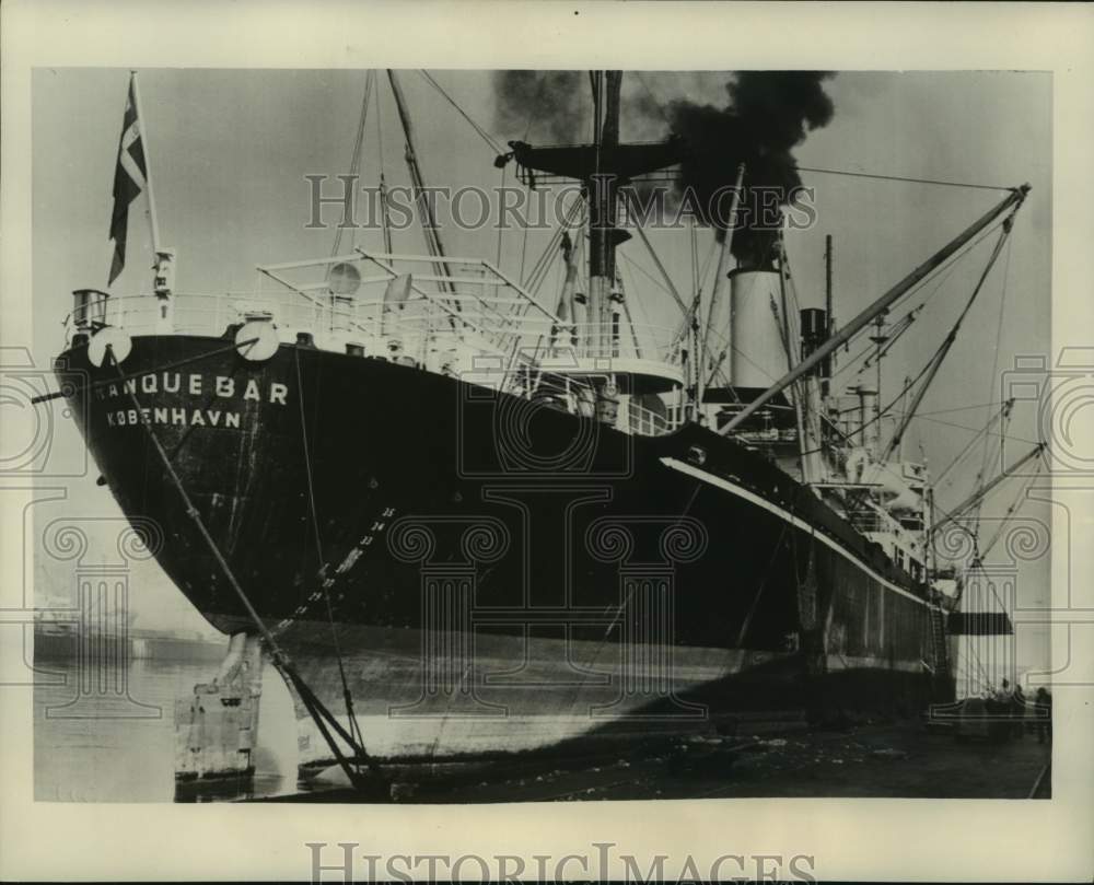 1950 Load of Wax Being Unloaded From Danish Freighter &quot;Tranquebar&quot; - Historic Images