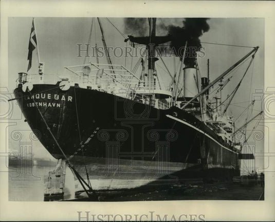 1950 Load of Wax Being Unloaded From Danish Freighter "Tranquebar" - Historic Images