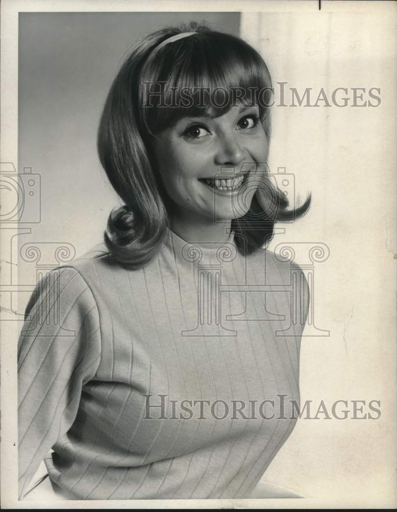 1966 Actress Patricia Harty Stars On &quot;Occasional Wife&quot; As A Dancer - Historic Images