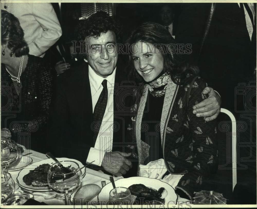 1983 Singer, Tony Bennett with his latest girlfriend Page Matthau - Historic Images