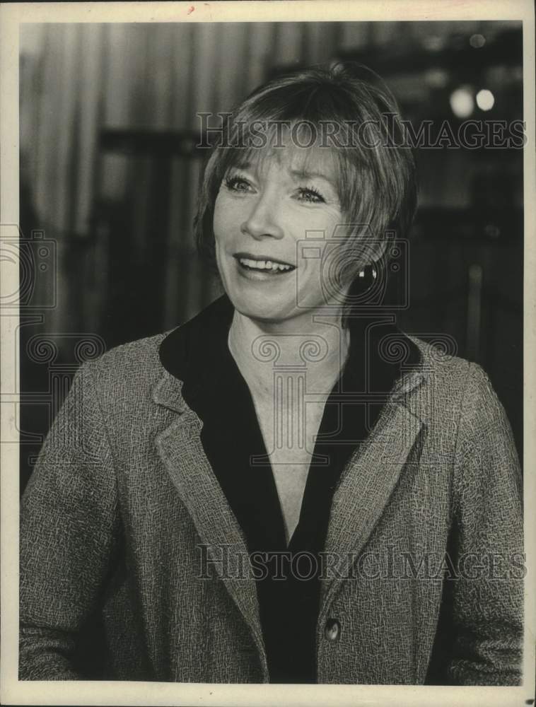 1979 Smiling image of actress Shirley McLaine - Historic Images