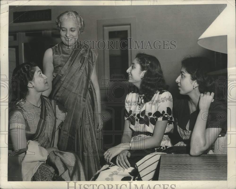 1950 Madam Pandit of India with her three Daughters studied in U.S - Historic Images