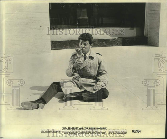 1965 Frankie Avalon stars in "Dr. Goldfoot and the Bikini Machine"-Historic Images