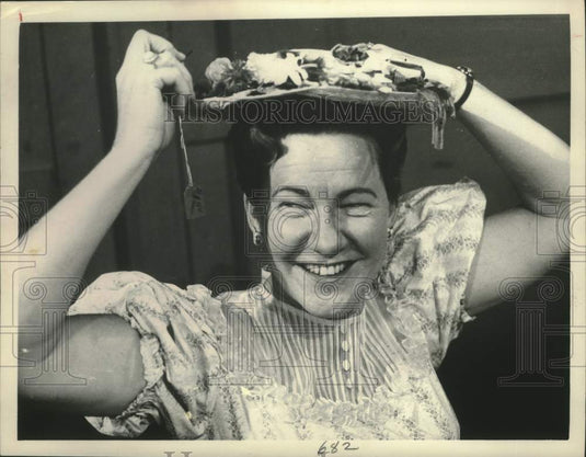 1964  Minnie Pearl-Historic Images