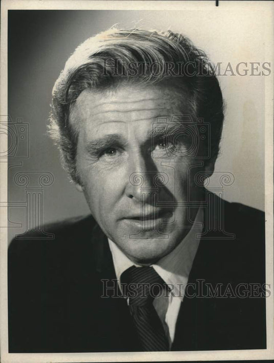 1977 Excellent study of actor Lloyd Bridges - Historic Images