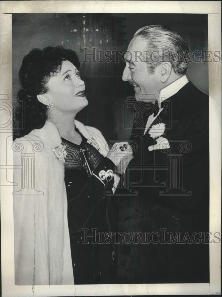 1943 Pola Negri welcomed back to Hollywood by Adolph Menjou-Historic Images