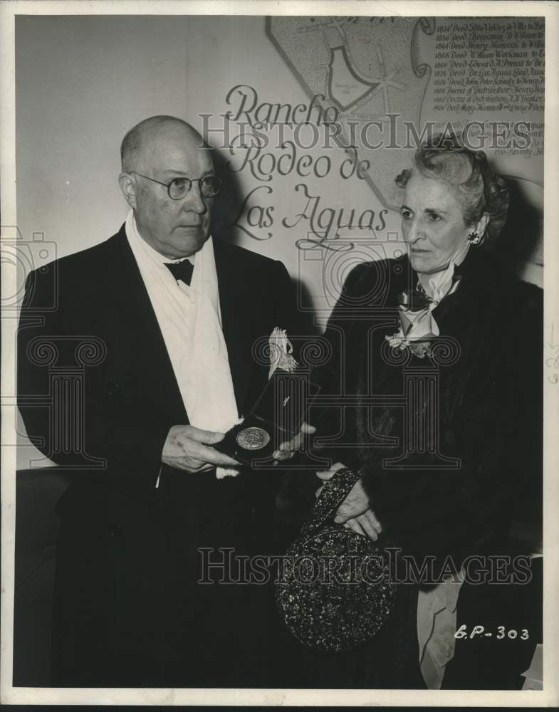 1949 Press Photo Bing Crosby&#39;s Parents Mr and Mrs Harry Cosby - lrx07401 - Historic Images